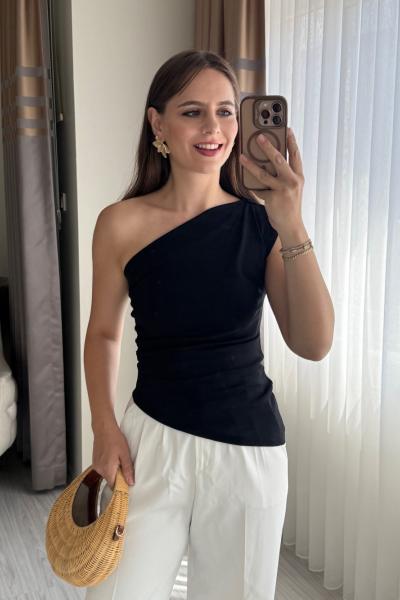 Asimetlik Bluz Siyah