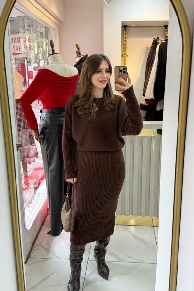 Bisiklet Yaka Yumuşak Dokulu Triko Elbise Kahverengi