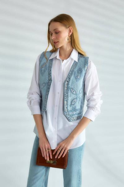 Denim Üzeri Pul Nakışlı Yelek Mavi