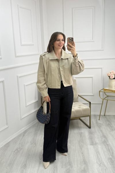 Vatkalı Düğmeli Ceket Krem